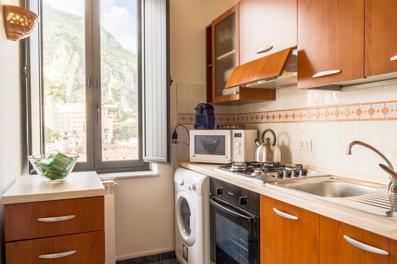 Amartia Apartments Taormina Kültér fotó