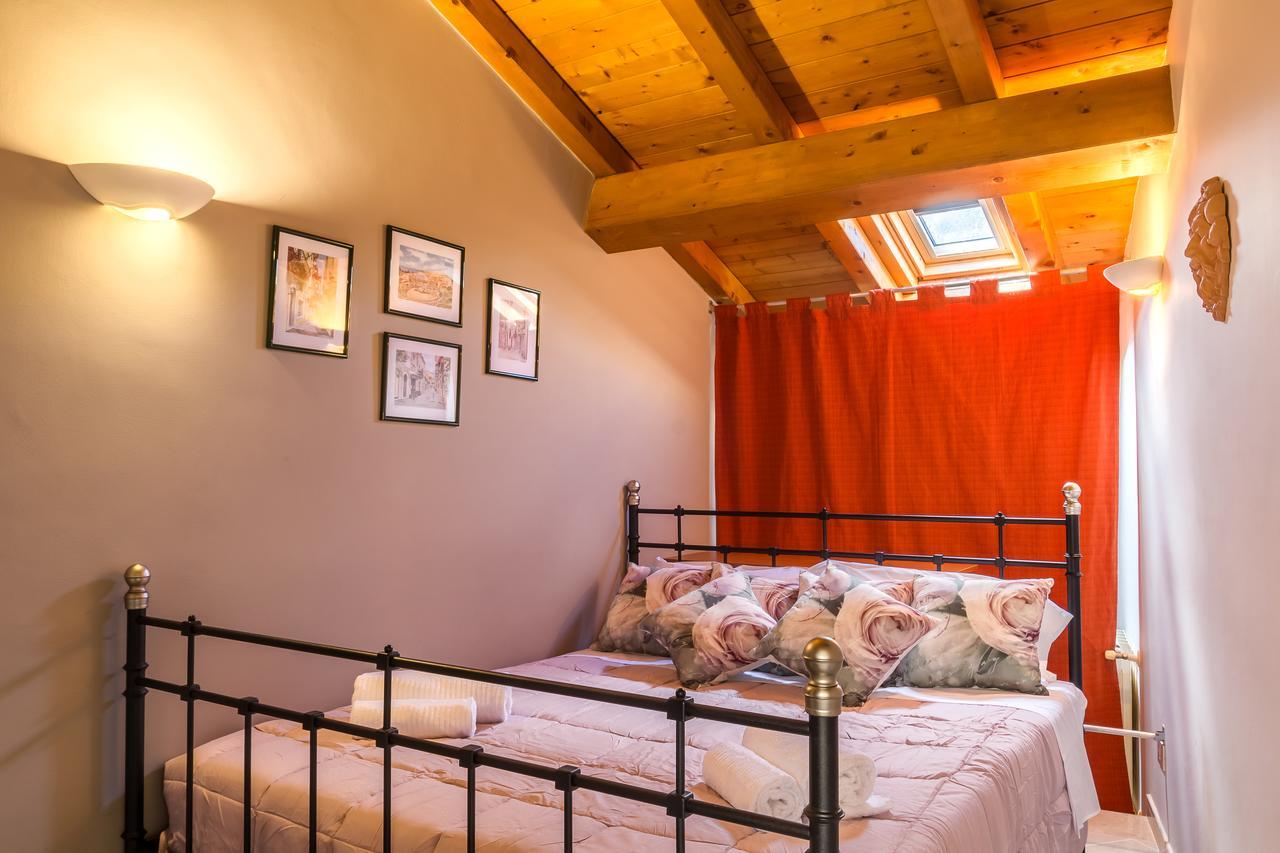 Amartia Apartments Taormina Kültér fotó