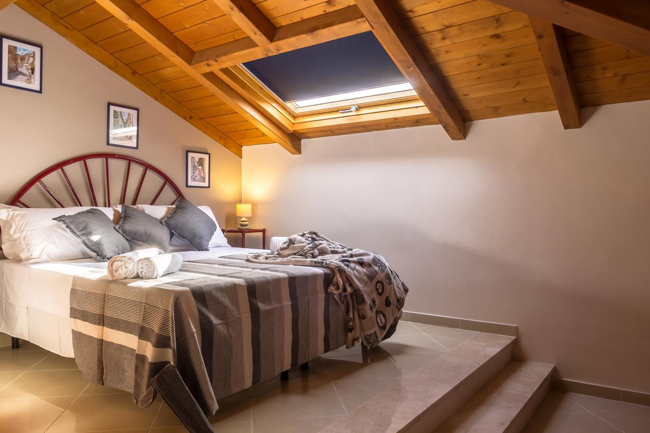 Amartia Apartments Taormina Kültér fotó