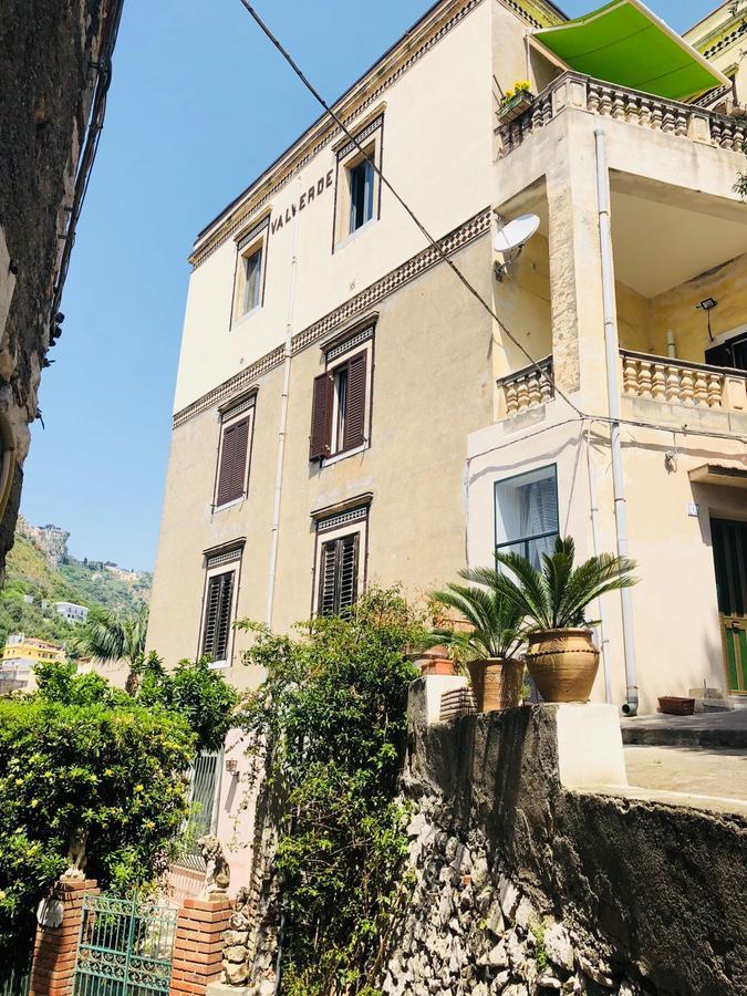 Amartia Apartments Taormina Kültér fotó